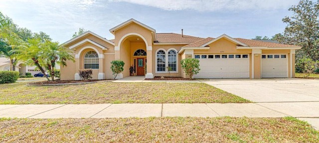 Spacious 4 Bed South Facing Pool Villa Near Disney in Clermont