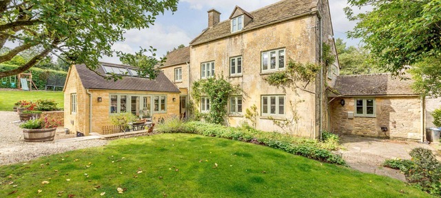 Spacious pet friendly property in the Cotswolds - Laurel Tree Cottage in Guiting Power