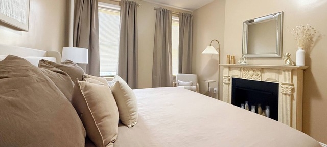 Spacious Spotless 2bdr apartment New York, Manhattan, Central Park, Times Square in New York
