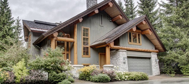 Spectacular 5BR Whistler Chalet located in Private Ski-in Ski-out Location! in Whistler