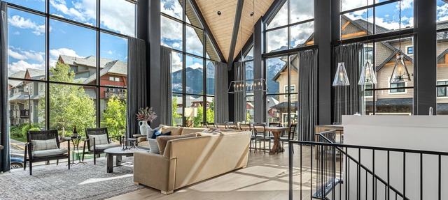 Spectacular 8-BDRM, 8-BATH Mountain Retreat! in Canmore
