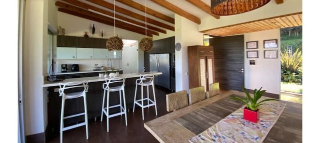 Spectacular farmhouse in Llanogrande : Zaragoza in Llano Grande