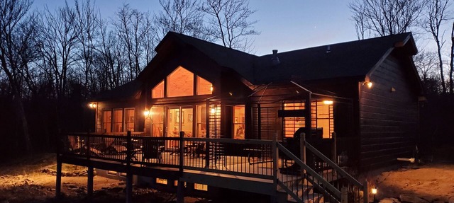 Spectacular Panoramic Views in a Private Setting with ADK 5 Star Accomodations in Old Forge