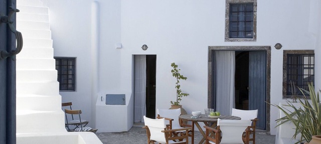 Spiti Stelios Stunning Sunset Views Restored Traditional House in Pyrgos Santorini