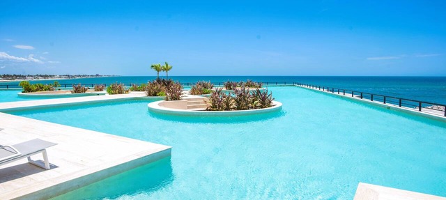 Splendid 3BR beachfront villa for 9 Yucalpeten Marina Resort in Progreso