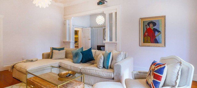 St Marys Bay 4 Bedroom Luxurious Villa for 8 & 2 Carparks in St Marys Bay
