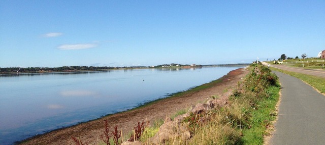 Stanhope Beach House in peaceful PEI - two unit duplex, 5 bedrooms total in Stanhope