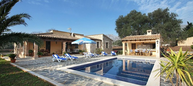 Stone Built Accommodation with Private Pool and Garden in Pollença