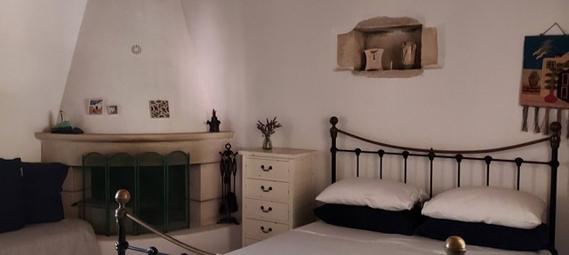 Studio for Couples -Traditional Stone built - Rural location (Kefalas nr Vamos) in Kefalas
