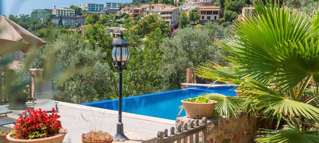 Stunning Mountain Views and Pool – Villas Ca'n Tamany & Ca'n Baixo in soller