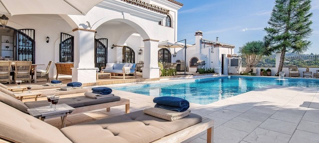 Super Andalusian Villa Near Beach with Heated Pool in Marbella