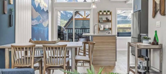 The Haven - 3 Bed Townhouse - Garage Parking in Canmore