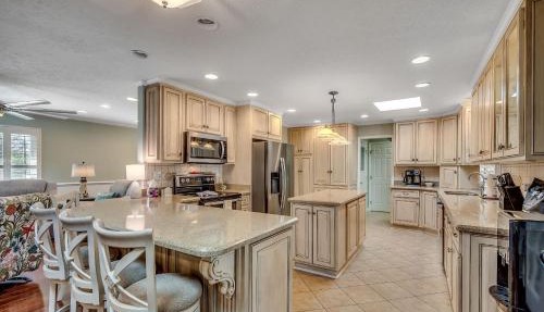Tipsy Turtle Pet Friendly Family House in Myrtle Beach