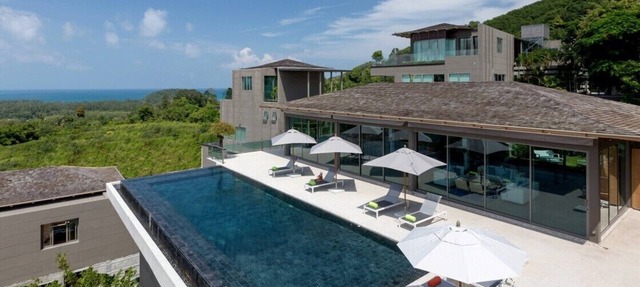 Tropical Castle Villa 18 Bedroom En suite Sea View Phuket in Thalang district