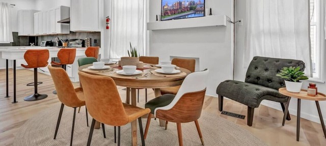 Two Level Apt: Dtwn Buffalo in Buffalo