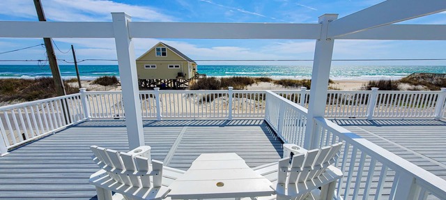 Unwind in Style at Elysium in Surf City