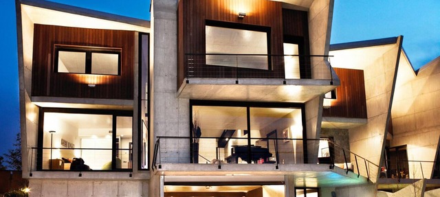 Villa Angelu : Architectural Jewel with Swimming Pool in Donostia / San Sebastián
