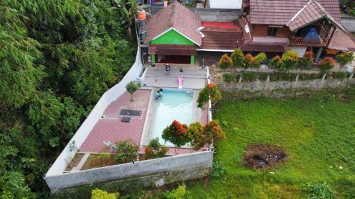 Villa Ainun in Pasirmuncang 1