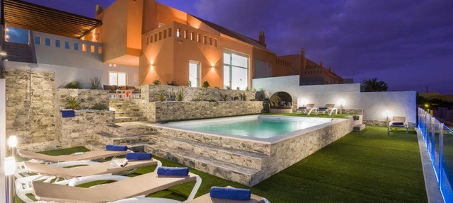 VILLA ANDREA,HEATED POOL, optical FIBRE in Caleta De Fuste