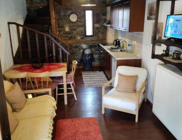 Villa Aretousa in Palaios Agios Athanasios