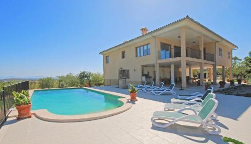 Villa Blanquerna in Moscari