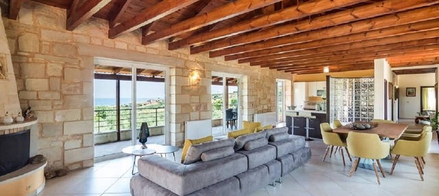 Villa Chara Chania | Private Villa with Pool and Sea Views in Agia Marina