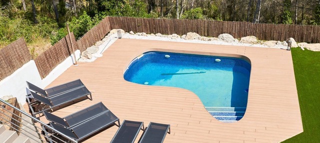 Villa Crystal I - Five Bedroom Villa, Sleeps 12 in Olivella