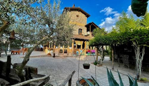 Villa de Luccheri in Frasso Telesino