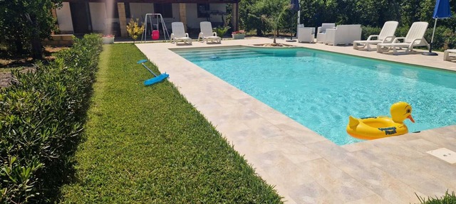 Villa Lorenzo with Private Garden, Whirlpool & Wi-Fi in Avola