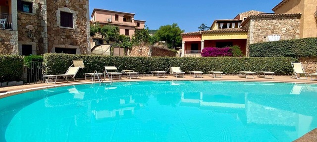 Villa 'Luna with Shared Pool', Mountain View, Wi-Fi and Air Conditioning in Buddittogliu Straulas