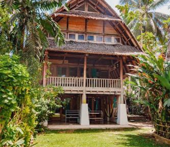 Villa Monyet Java in Batukaras