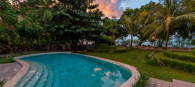Villa Nova in Tanjung