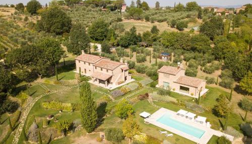 Villa Ripa by Mmega in Pozzo