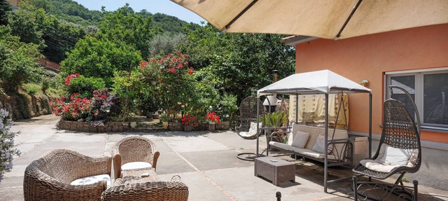 Villa 'Sulle Colline Di Sorrento' with Sea View, Wi-Fi and Air Conditioning in Sant'agnello