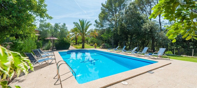 Villa Tramuntana, piscina(12x6), 4 habitaciones, 15 min. Playa Puerto Pollensa in Campanet