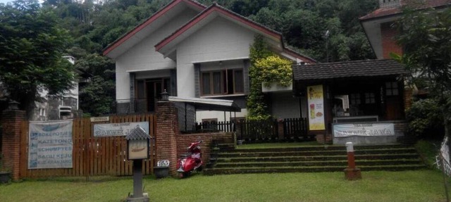 Villa Triniti Blok i-35 in Bandung
