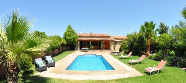 Villa Vista Verde in Sa Pobla near Pollenca in Sa Pobla