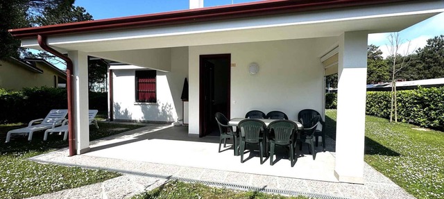 Villa with terrace and garden in Bibione