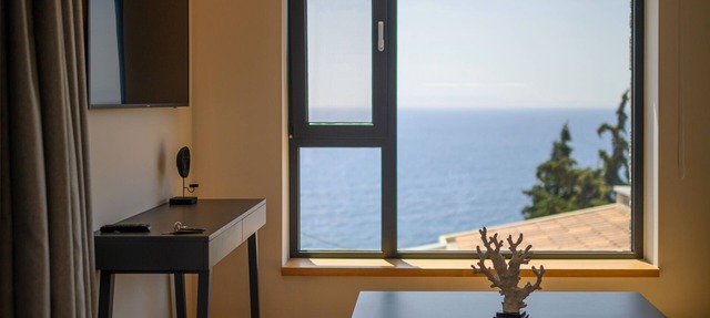 VRAHOS Executive Suite, Mani Suites in Agios Dimitrios
