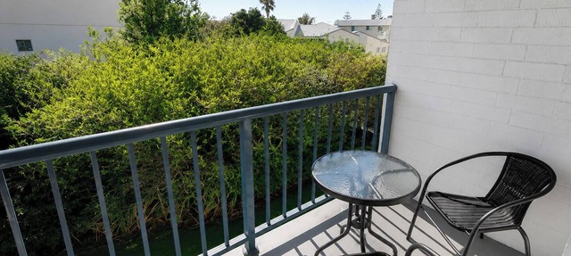 West Beach Lagoon 213 - corner unit in Scarborough