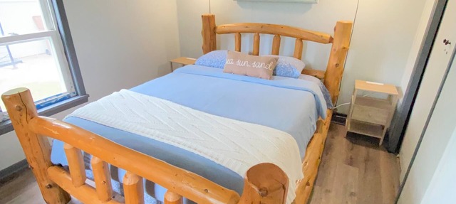 WI river, Kash Park Play & Stay, fully fenced Pet friendly in Stevens Point