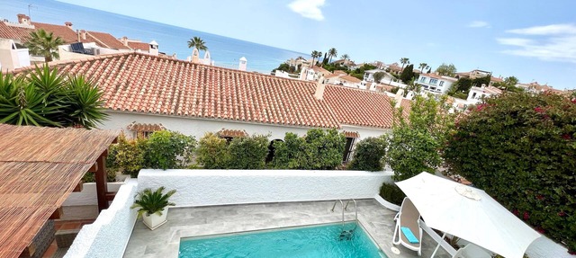 'Wonderful House by the sea' with Sea & Mountain View, Pool and Wi-Fi in Nerja