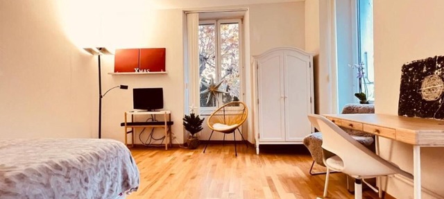 Your own private studio apartment with a beautiful garden in Biel