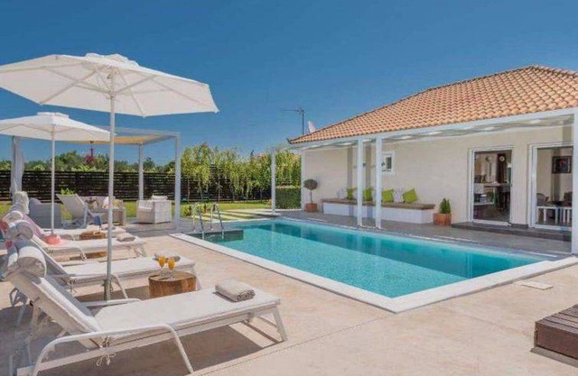 90 m² House ∙ 2 bedrooms ∙ 4 guests in Vanato