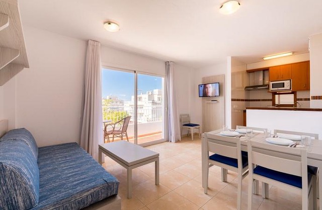 Apartamentos Avenida - MC Apartamentos Ibiza in Ibiza Town