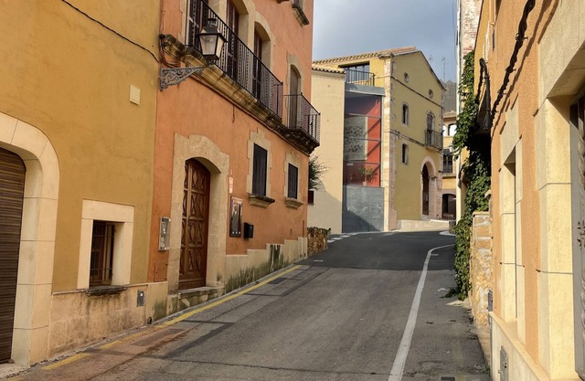 Live in the Old Town of Altafulla, 900m from the beach in Altafulla