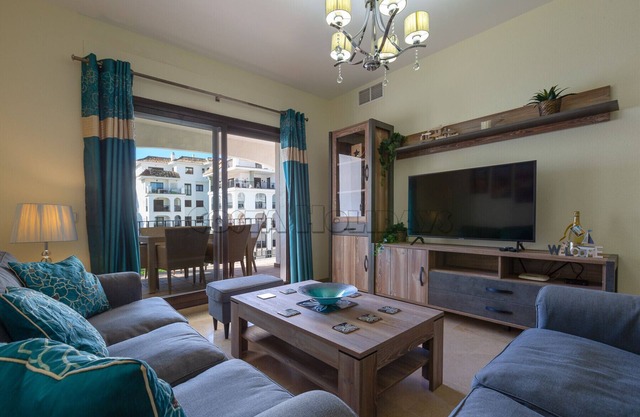 Marina Duquesa 836 sea view apartment in Manilva