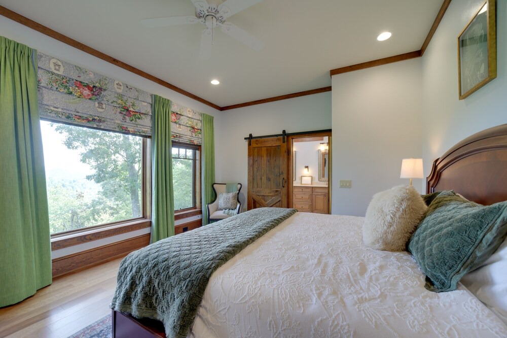 Photo of Bathroom in Cashiers