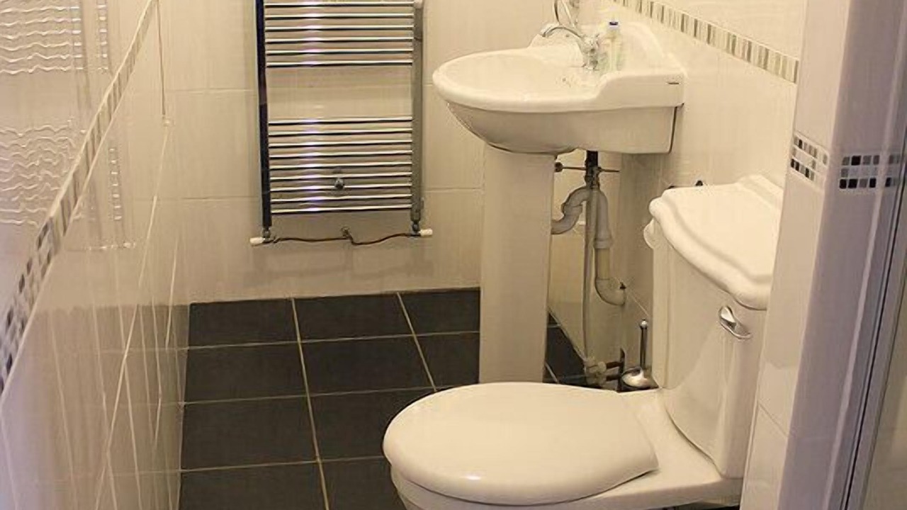 Photo of Bathroom in Shottery