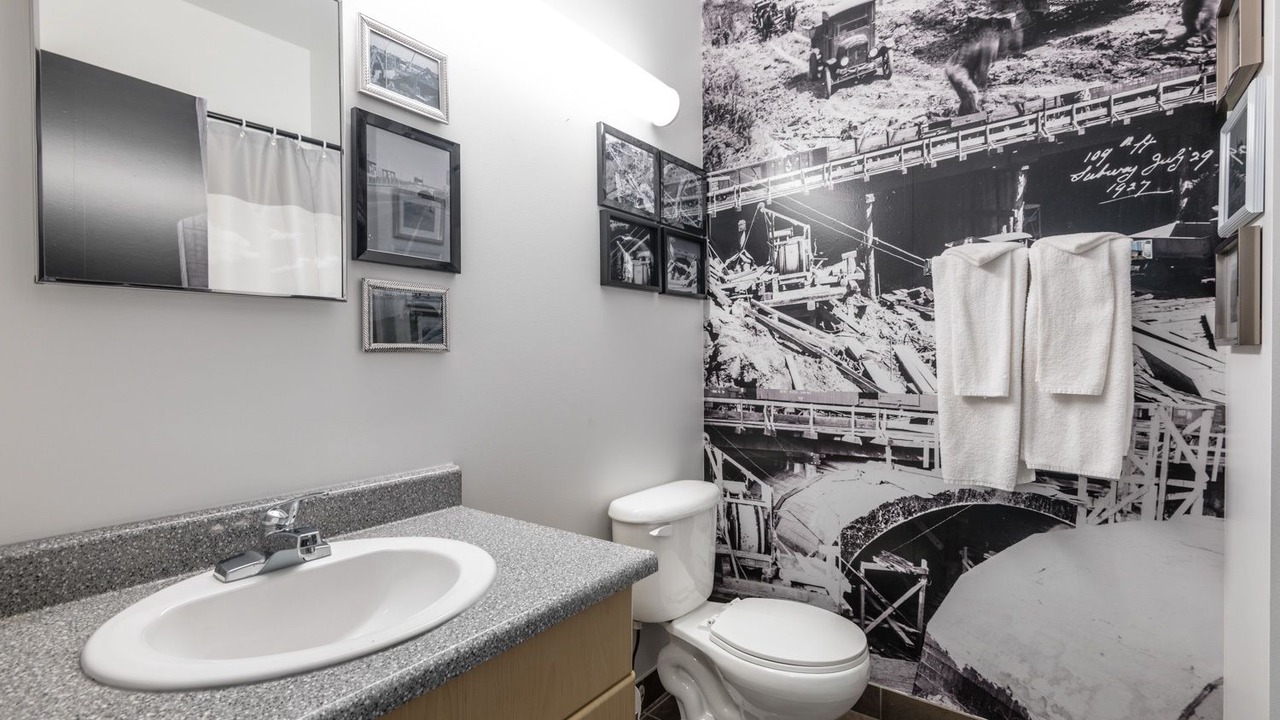Photo of Bathroom in North Central Edmonton